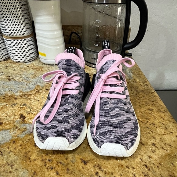 Adidas NMD size 7 - Picture 2 of 9